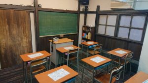 専用劇場で行う劇的マーダーミステリー